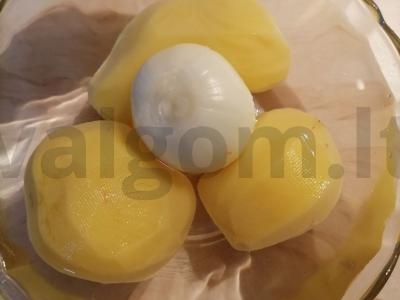 Skanus aromatingas bulvių ir maltos mėsos pyragas Žingsnis 6