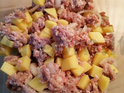 Skanus aromatingas bulvių ir maltos mėsos pyragas Žingsnis 10
