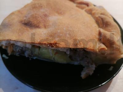 Skanus aromatingas bulvių ir maltos mėsos pyragas pagrindine nuotrauka
