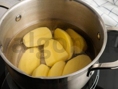 Tyrelė su krapais ir džiovintais česnakais Žingsnis 2