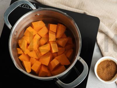 Pikantiška batatų košė su anties krūtinėle Žingsnis 1