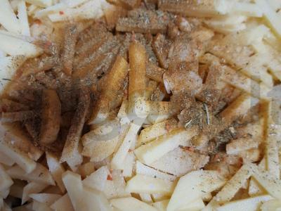 Keptos bulvės su majonezu, česnaku ir prieskoniais Žingsnis 3