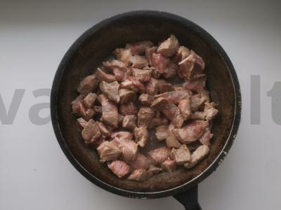 Veršienos jautienos stroganoff Žingsnis 2