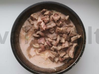 Veršienos jautienos stroganoff Žingsnis 4