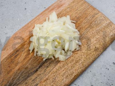 Kapustniakas su vištienos sparnais ir soromis Žingsnis 1