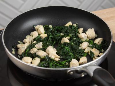 Soba su varške, vištiena ir špinatais Žingsnis 2