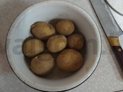 Žuvies sriuba su kiaušiniais Žingsnis 4