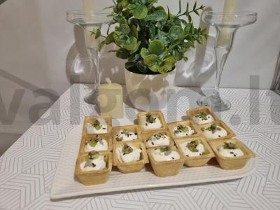 Tartaletės su kivių įdaru pagrindine nuotrauka