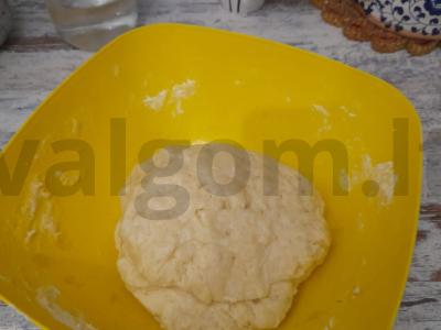 Pyragas su bulvėmis ir malta mėsa Žingsnis 4
