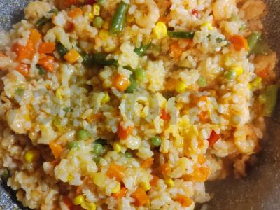 Paella su krevetėmis pagrindine nuotrauka
