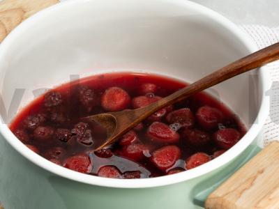 Braškių ir gervuogių kompotas Žingsnis 2