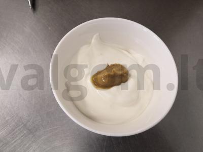 Orkaitėje kepta lydeka su feta, pomidorais ir pipirais Žingsnis 3