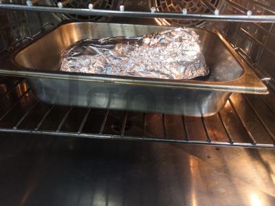 Orkaitėje kepta lydeka su feta, pomidorais ir pipirais Žingsnis 6