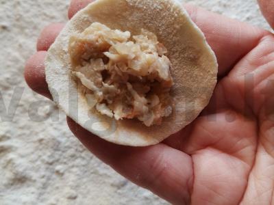 Mėsos koldūnai su raugintais kopūstais Žingsnis 14