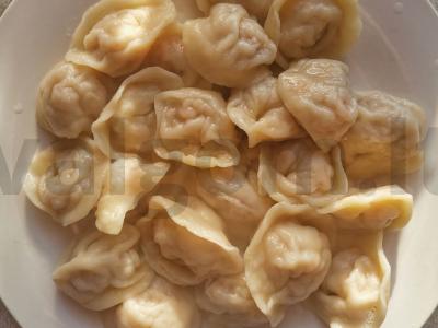 Mėsos koldūnai su raugintais kopūstais pagrindine nuotrauka
