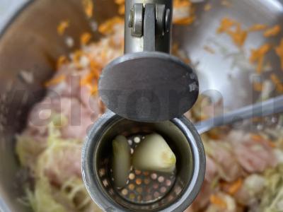 Vištienos kotletai vaikams Žingsnis 5