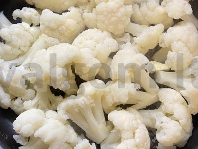 Žiediniai kopūstai, kepti su sezamo sėklomis ir paprika Žingsnis 6