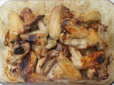 Udon makaronai su vištienos sparnais ir sezamo sėklomis Žingsnis 2
