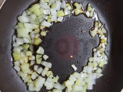 Gausi mėsos grikių košė su daržovėmis Žingsnis 3
