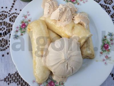 Ant žarijų kepti bananai pagrindine nuotrauka