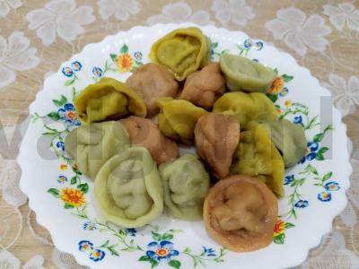 Spalvoti koldūnai su malta jautiena pagrindine nuotrauka