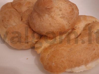 Choux tešla iš močiutės kulinarinės knygos. pagrindine nuotrauka