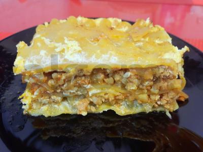 Lazanija su malta kiauliena pagrindine nuotrauka