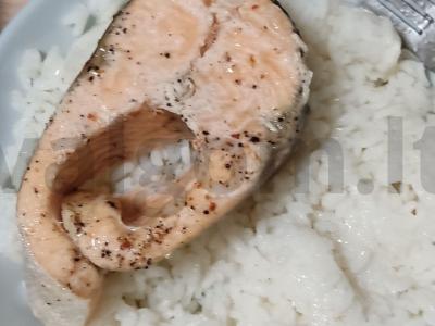 Žuvis paprasta ir labai skani pagrindine nuotrauka