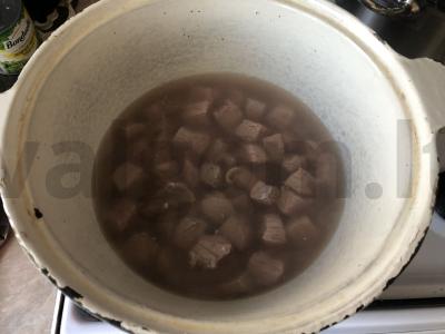 Švelnus jautienos troškinys Žingsnis 2