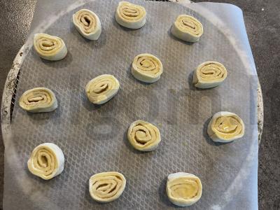Naminės cinamono sraigės su sluoksniuota tešla Žingsnis 3