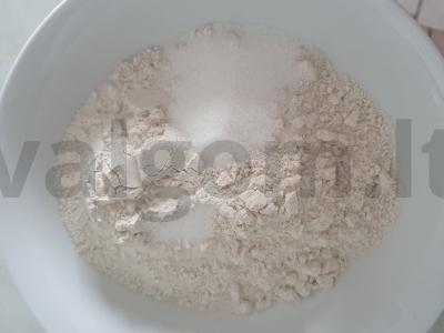 Apelsinų pyragas Žingsnis 1