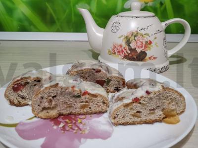 Kalėdinis varškės sūris stollen pagrindine nuotrauka
