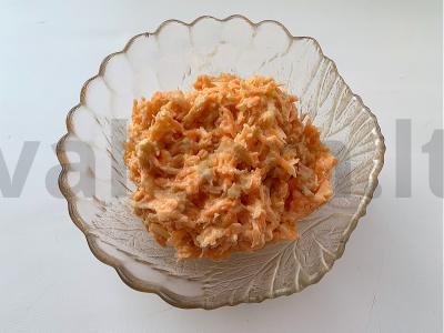 Pikantiškos ir paprastos morkų salotos Žingsnis 3