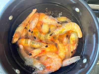 Salotos su krevetėmis ir mandarinais Žingsnis 1