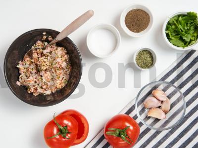 Įdaryti pomidorai atostogoms Žingsnis 1