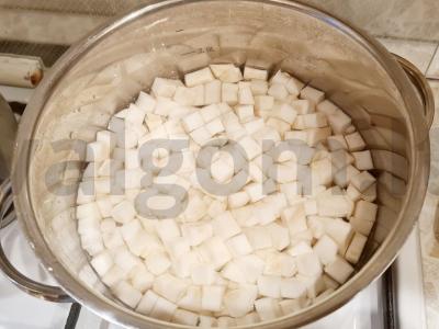 Salierų šaknų garnyras Žingsnis 2