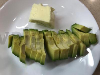 Avokadų užtepėlė su sviestu Žingsnis 1