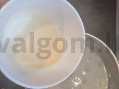 Ryžių pieno košė su karamelizuotais bananais Žingsnis 4