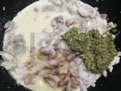 Fettuccini su vištiena ir pesto padažu Žingsnis 5