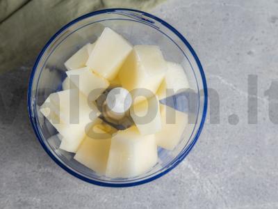 Melionų tyrė Žingsnis 2