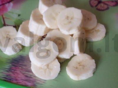 Burokėlių salotos su apelsinais ir bananais Žingsnis 3