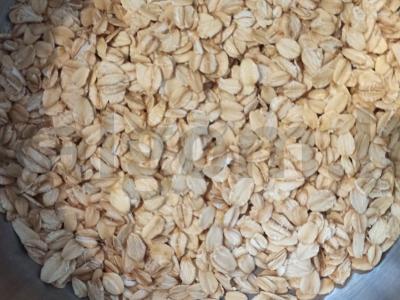 Avižiniai dribsniai su medumi ir kedro riešutais Žingsnis 1