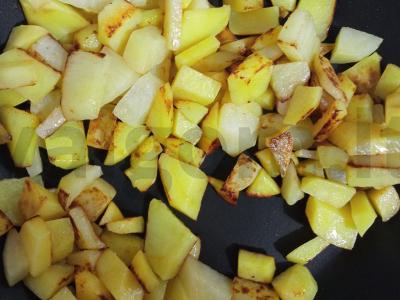 Česnaku keptos bulvės. Žingsnis 5