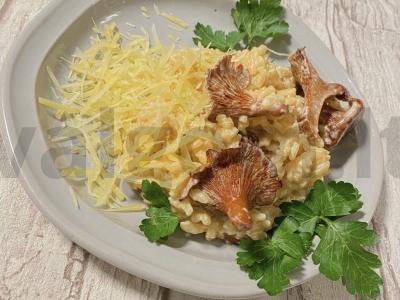 Risotto su voveraitėmis pagrindine nuotrauka
