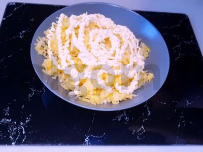 Mimozos salotos su obuoliais Žingsnis 1