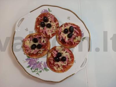 Mini picos su dešra ir daržovėmis pagrindine nuotrauka