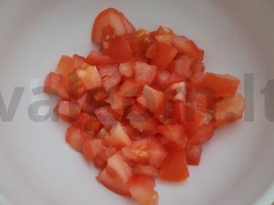 Naminė šavarma su vištiena, daržovėmis ir pomidorų padažu Žingsnis 4