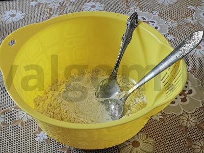 Šokoladinis vyšnių pyragas. Žingsnis 2