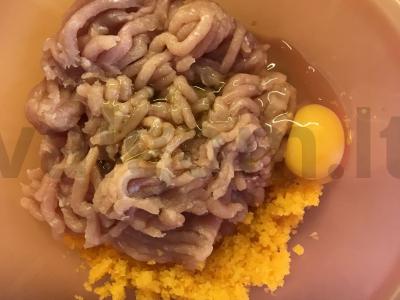 Dietiniai kotletai su moliūgais "Baby" Žingsnis 2