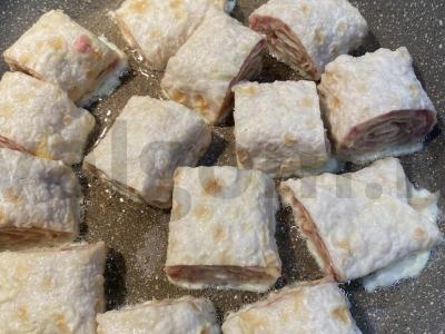 Kepti pitos suktinukai su malta mėsa ir bulvėmis Žingsnis 7